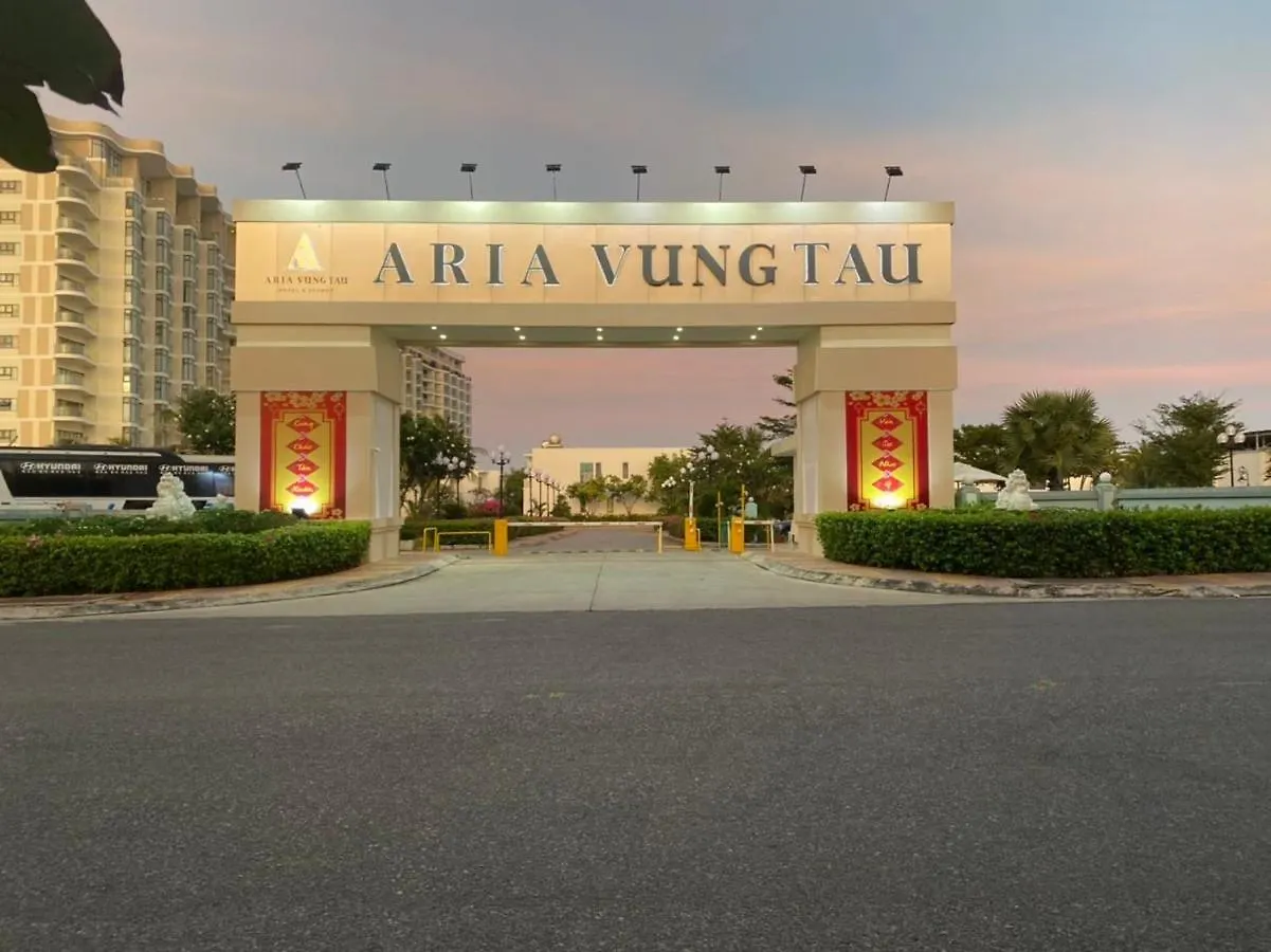 Aria Vung Tau,Sat Bien Va Co Ho Boi Mien Phi Apartment
