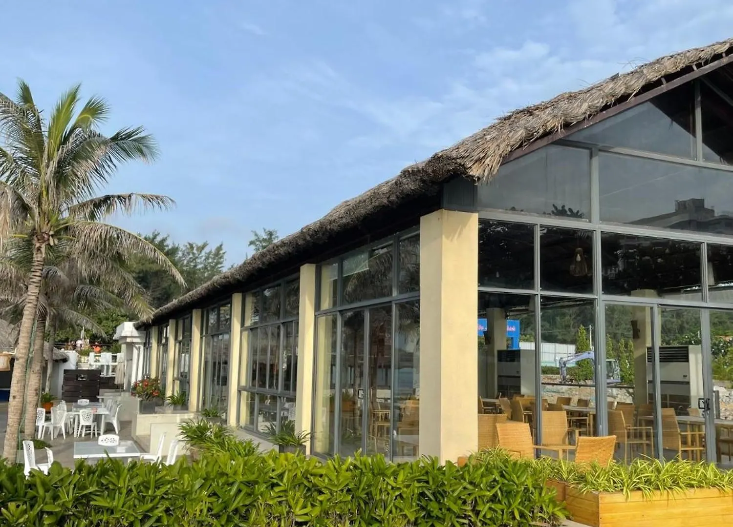 Aria Vung Tau,Sat Bien Va Co Ho Boi Mien Phi Apartment