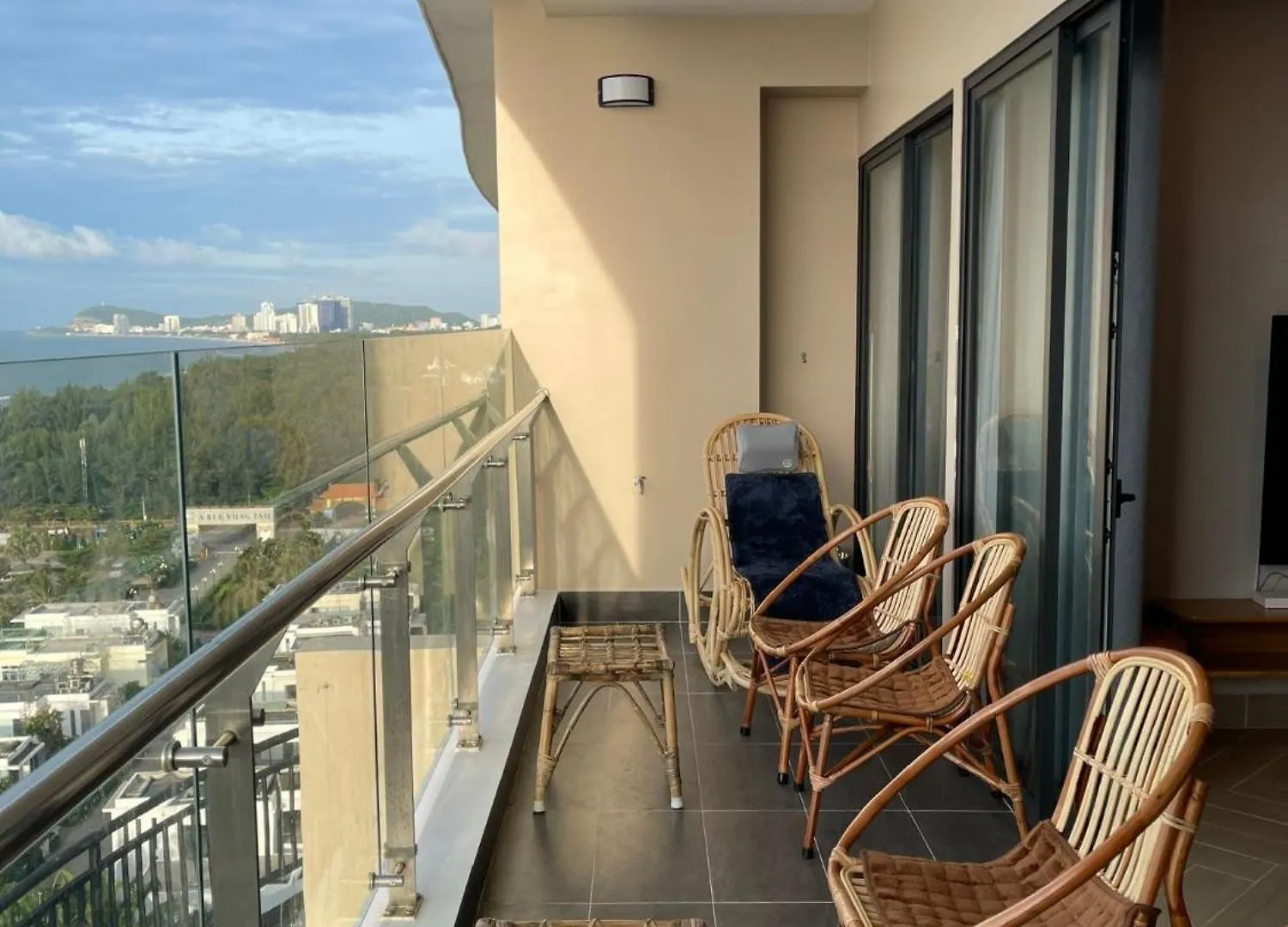 Aria Vung Tau,Sat Bien Va Co Ho Boi Mien Phi Apartment 0*,  Vietnam