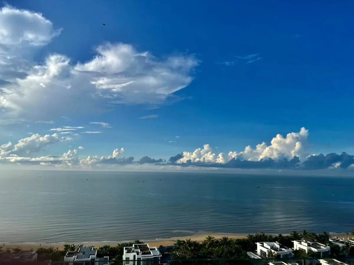 Aria Vung Tau,Sat Bien Va Co Ho Boi Mien Phi Apartment
